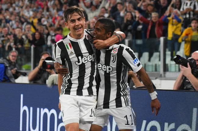  尤文逆转绝杀登顶积分榜  